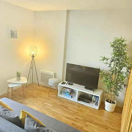 5 Min - Place D'ariane - Parking Gratuit Apartamento